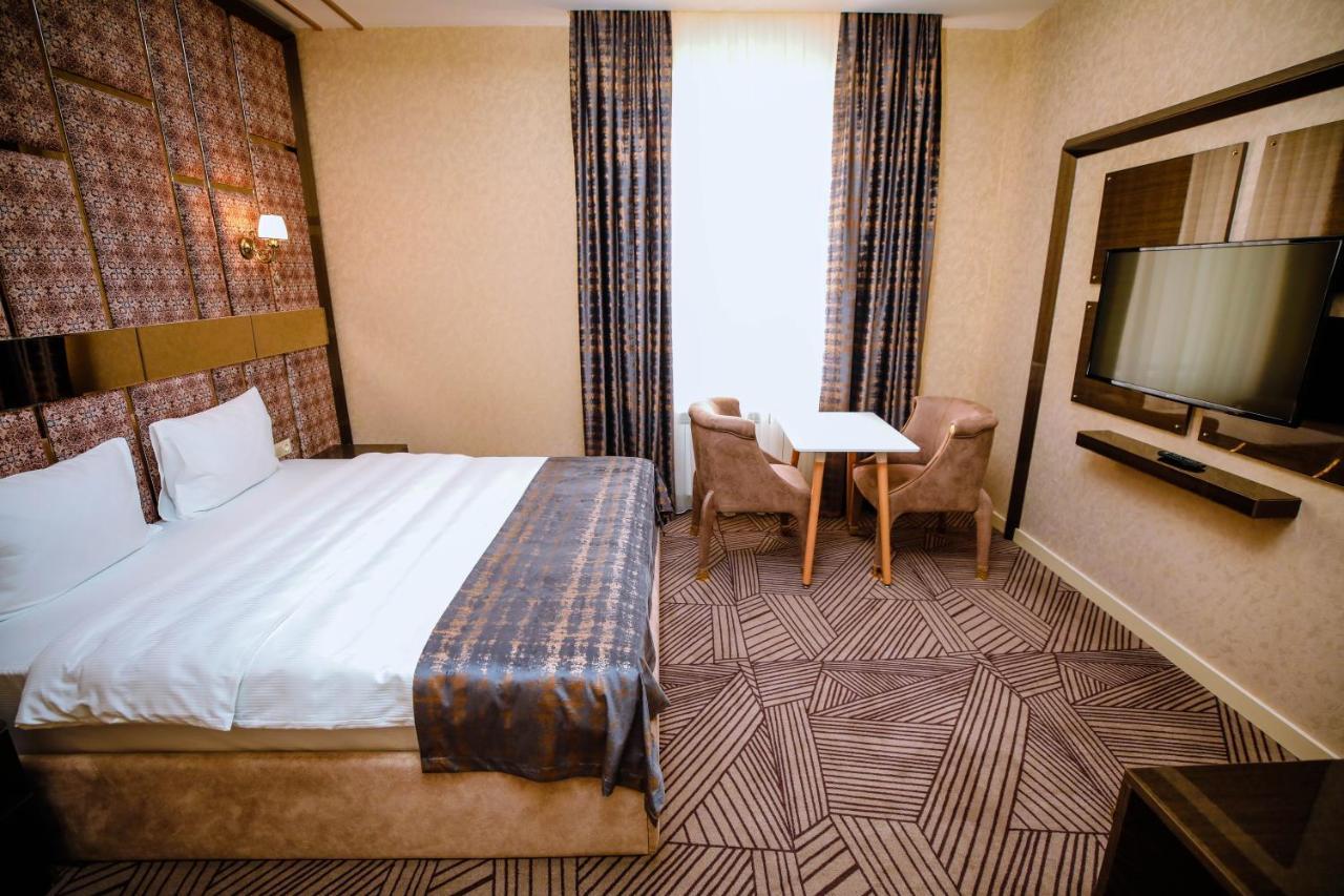 Krone Hotel Баку Екстер'єр фото