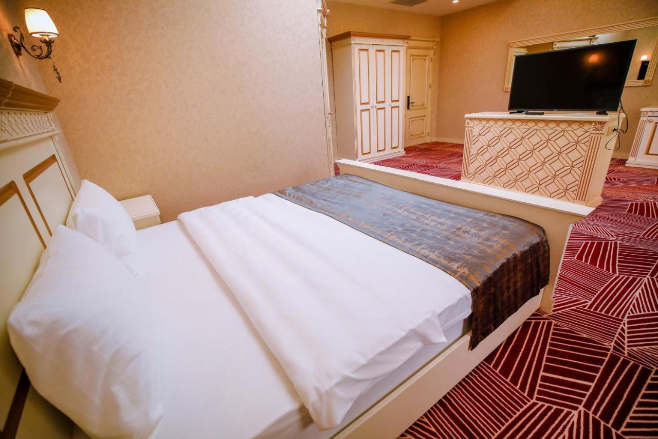 Krone Hotel Баку Екстер'єр фото