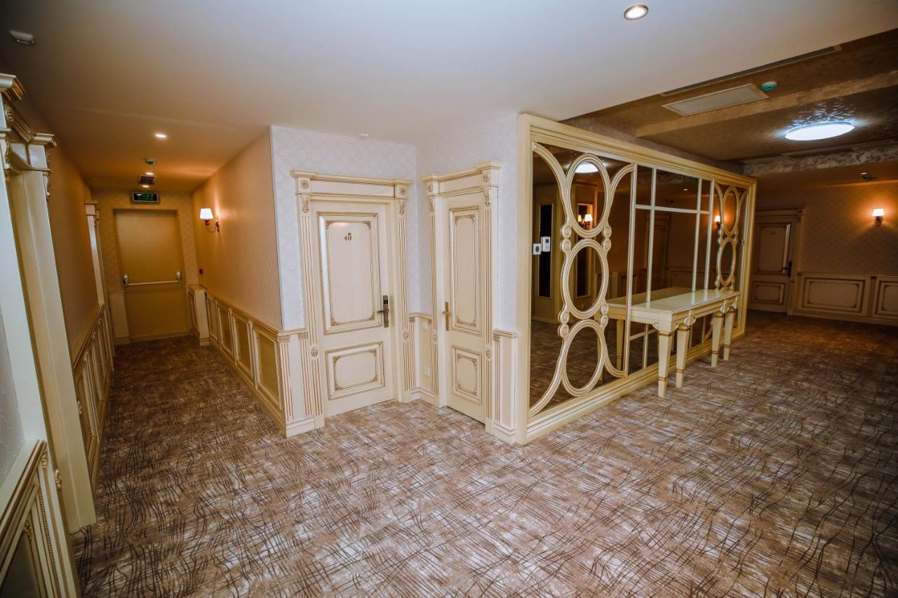 Krone Hotel Баку Екстер'єр фото