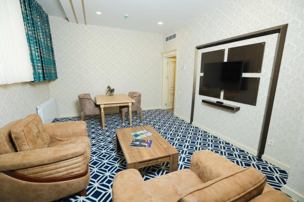 Krone Hotel Баку Екстер'єр фото
