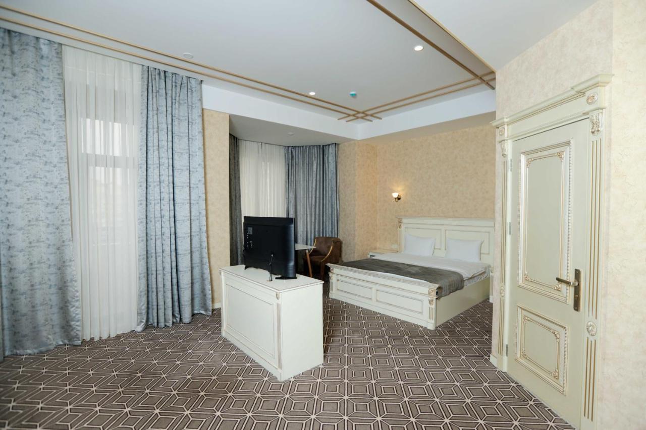Krone Hotel Баку Екстер'єр фото