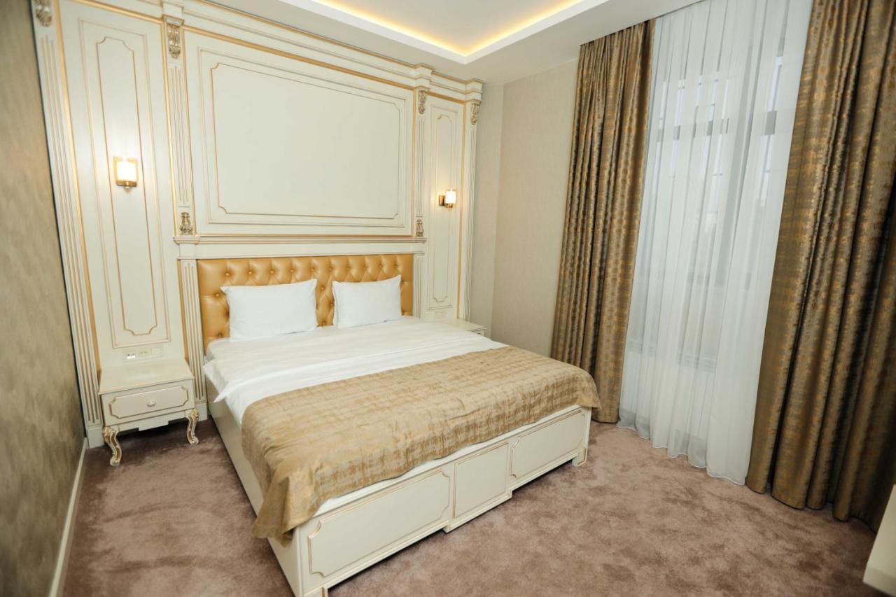 Krone Hotel Баку Екстер'єр фото